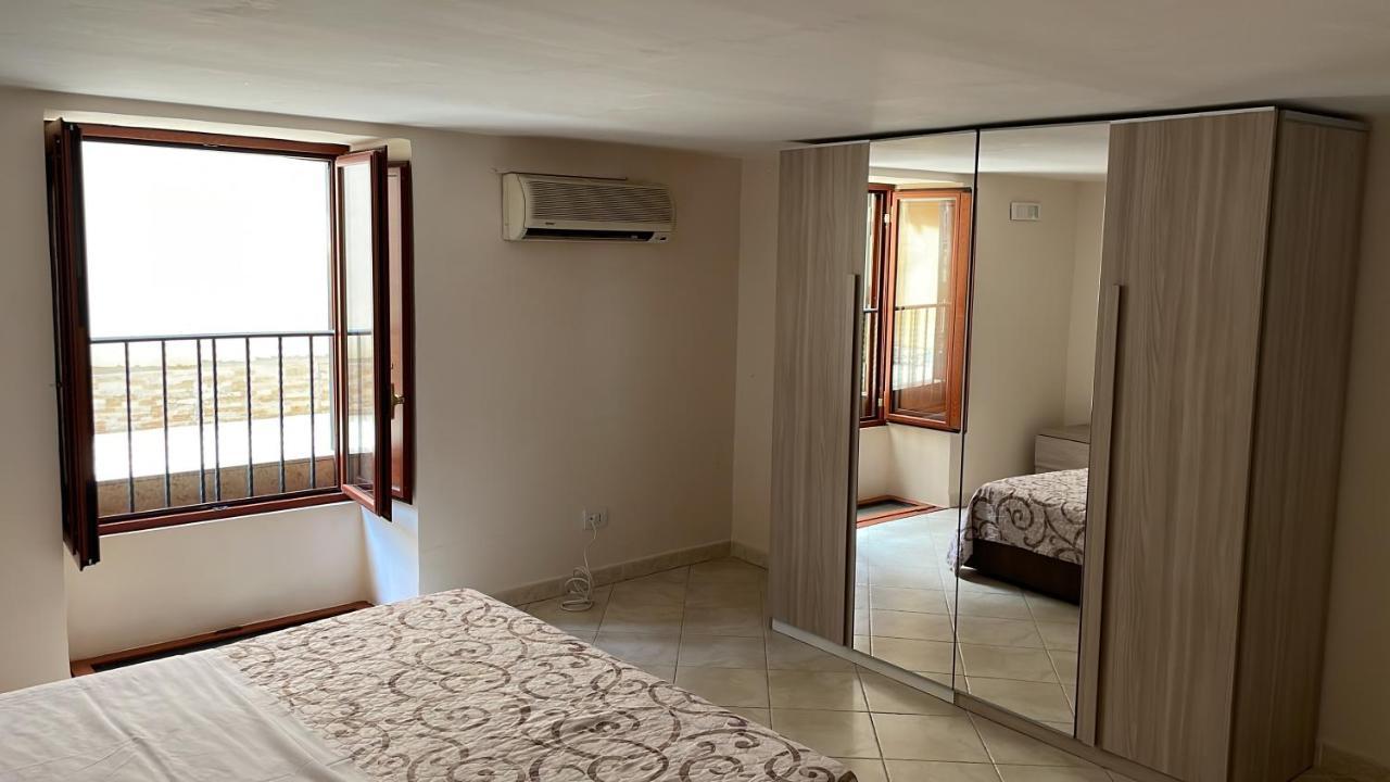 شقة نابولي  في Casa Emilia المظهر الخارجي الصورة