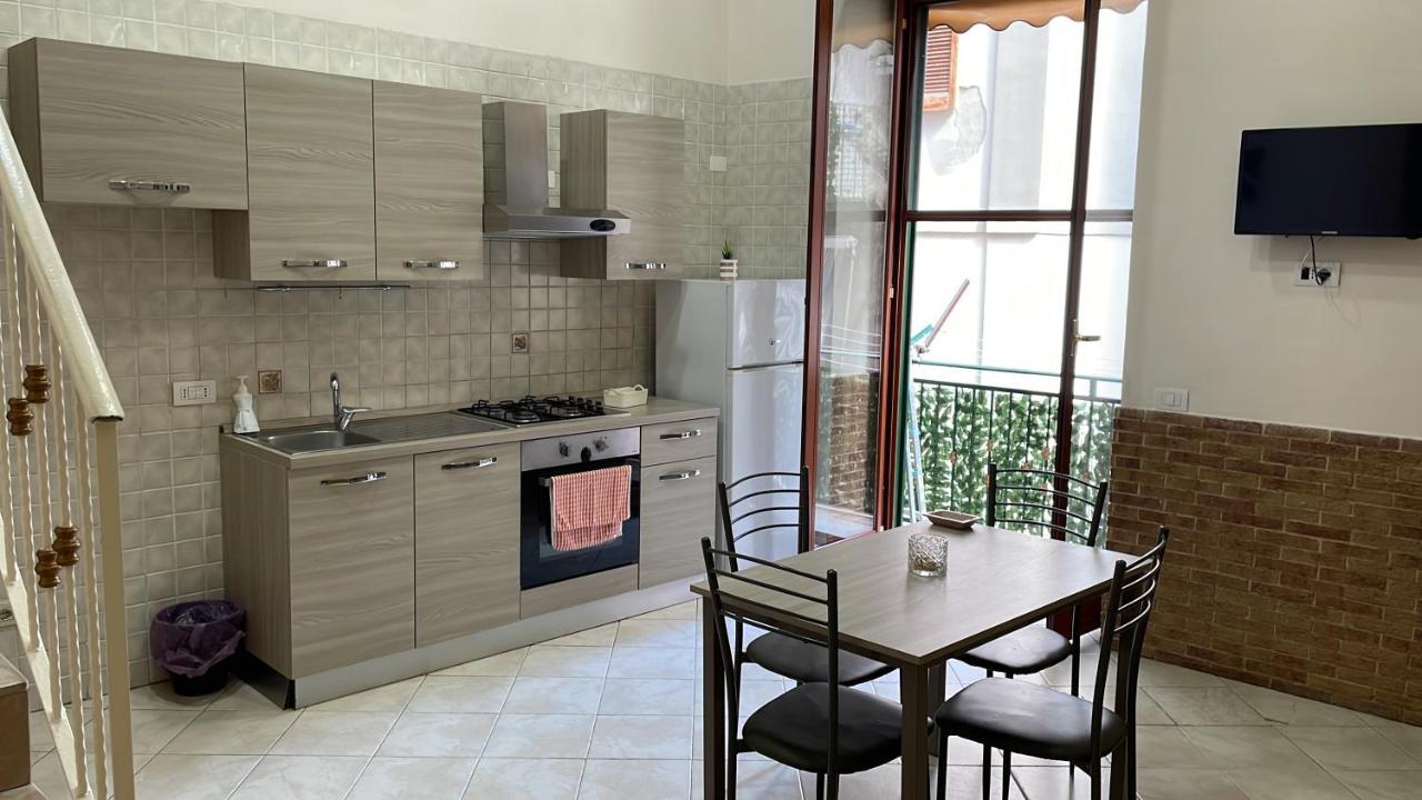 شقة نابولي  في Casa Emilia المظهر الخارجي الصورة